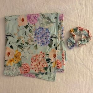 POSH PEANUT - Floral Baby Swaddle & Headband Set Color: Erin (UNWORN!)